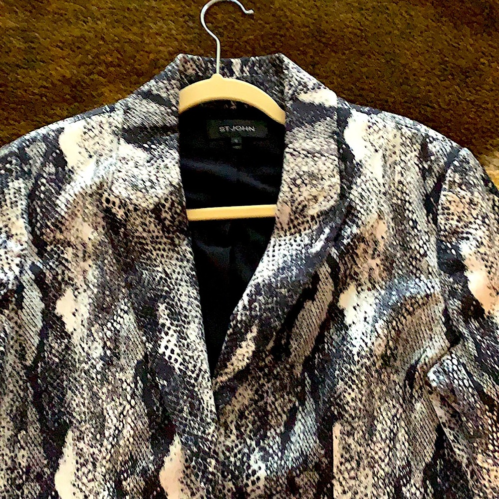 St.John pant suit